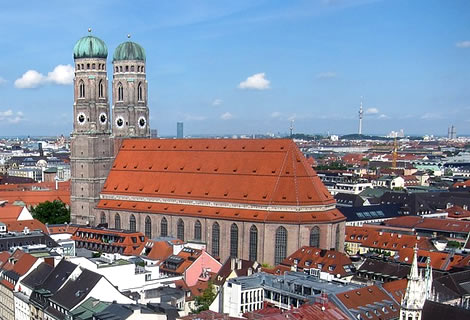 Firetage - Veranstaltungen der Feuerwehr in München - Stadtgründungsfest, Trachtenumzug und Festgottesdienst